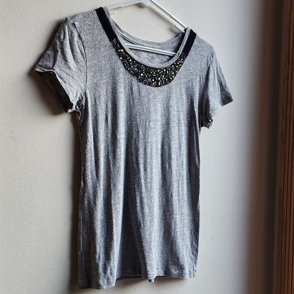 LOFT Gray Short Sleeve Jersey With Jeweled Neckline Size Small